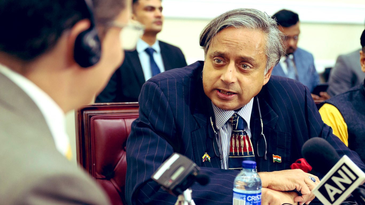 Colombia Retracts Statement for Pakistan After Tharoor Delegation’s Disappointment