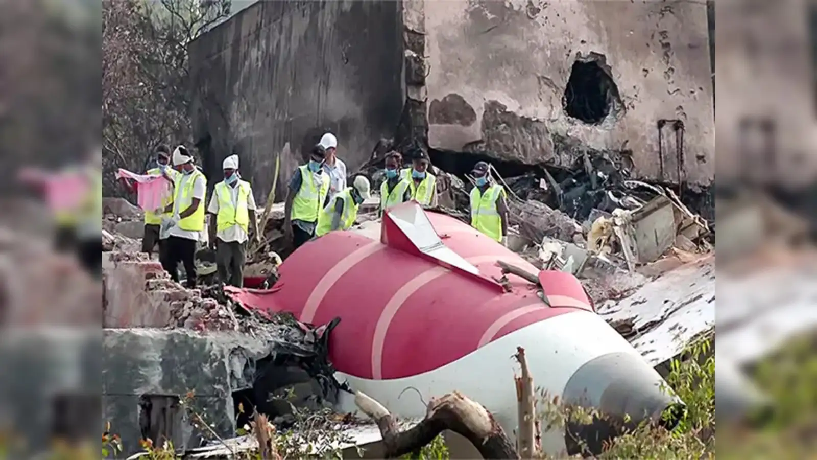 Air India Plane Crash – Latest Updates, Investigation & Victim Identification